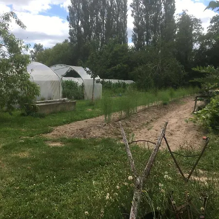 Ferme Des Trois Poiriers, * Teloché