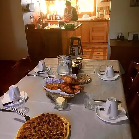 Ferme Des Trois Poiriers, B&B Teloché