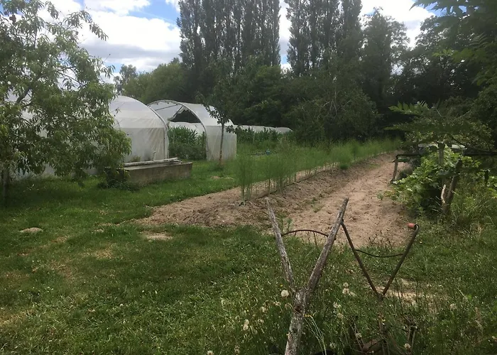 Ferme Des Trois Poiriers, * Teloché